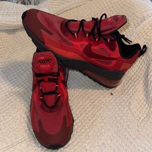 Nike Air 270 React Red Black Sneakers